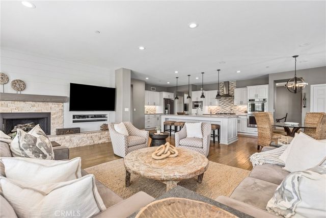 10 Camino Botero, San Clemente, CA 92673