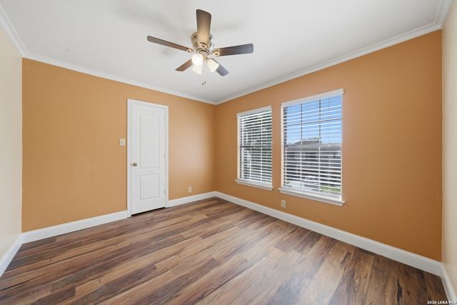 7019 Knights, San Antonio, TX 78233