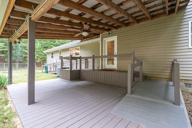 35 Burkensmyth Lane, Blairsville, GA 30512