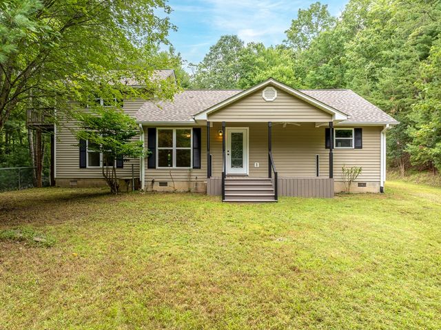 35 Burkensmyth Lane, Blairsville, GA 30512