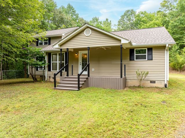 35 Burkensmyth Lane, Blairsville, GA 30512