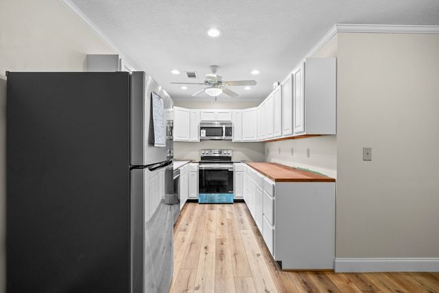35 Burkensmyth Lane, Blairsville, GA 30512