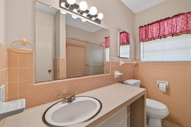 606 Cedar DR, Buchanan Dam, TX 78609