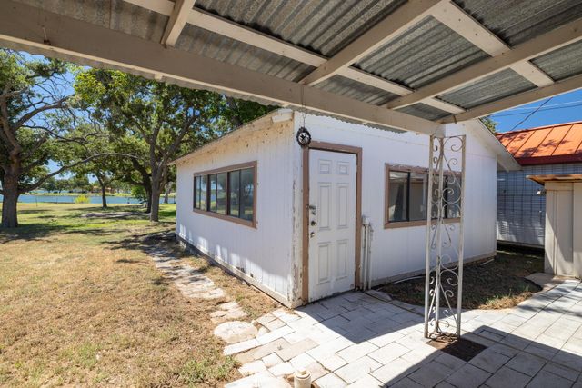 606 Cedar DR, Buchanan Dam, TX 78609
