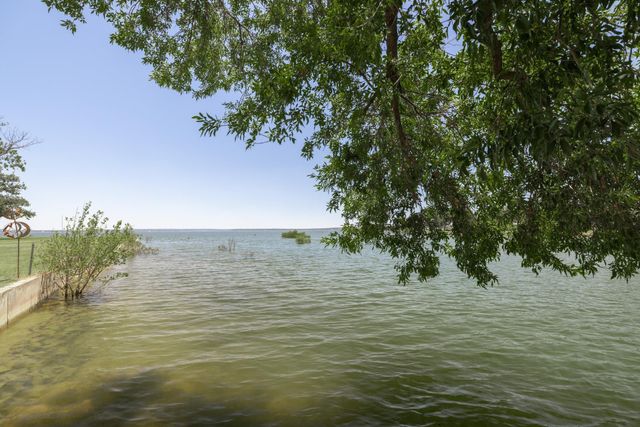 606 Cedar DR, Buchanan Dam, TX 78609