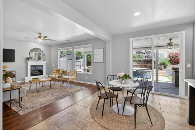 2070 Larkstone Pl, El Dorado Hills, CA 95762
