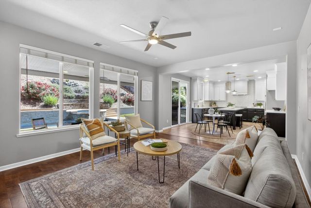 2070 Larkstone Pl, El Dorado Hills, CA 95762