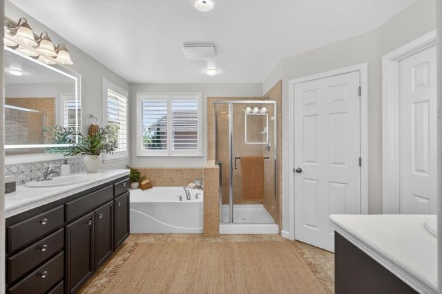 2070 Larkstone Pl, El Dorado Hills, CA 95762