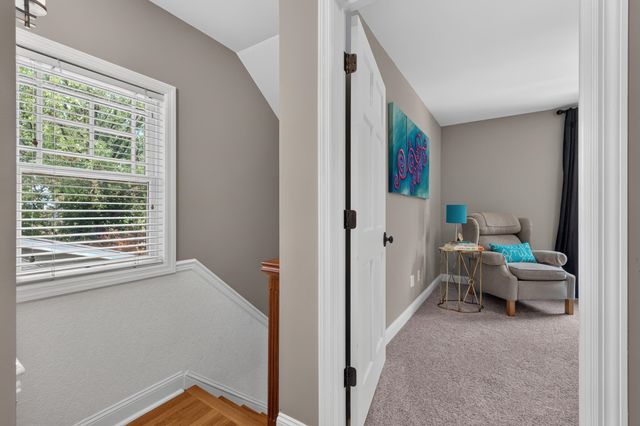 2 HOWARD PL, Bayonne, NJ 07002