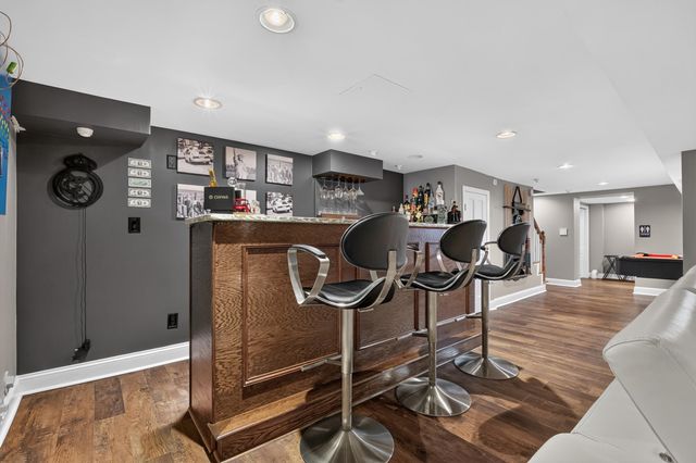 2 HOWARD PL, Bayonne, NJ 07002