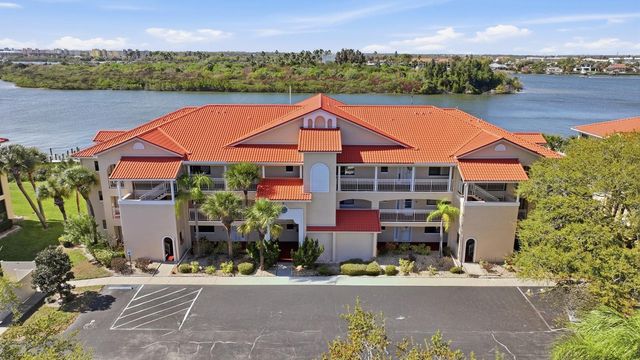 460 BOUCHELLE DRIVE 101, New Smyrna Beach, FL 32169