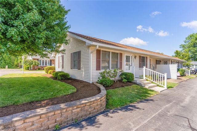 942 Canterbury Lane, Salem, OH 44460