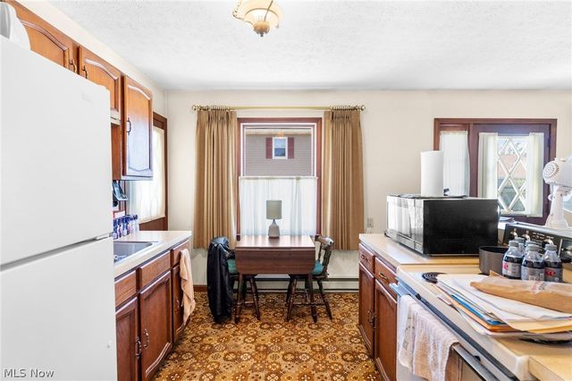 942 Canterbury Lane, Salem, OH 44460