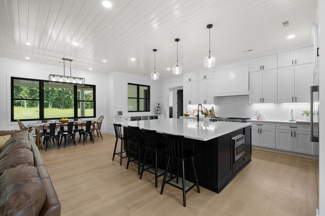 150 Scenic Cir, Pulaski, TN 38478