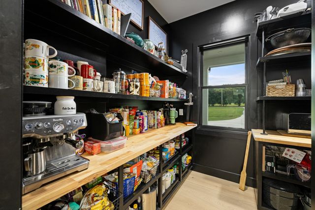 150 Scenic Cir, Pulaski, TN 38478