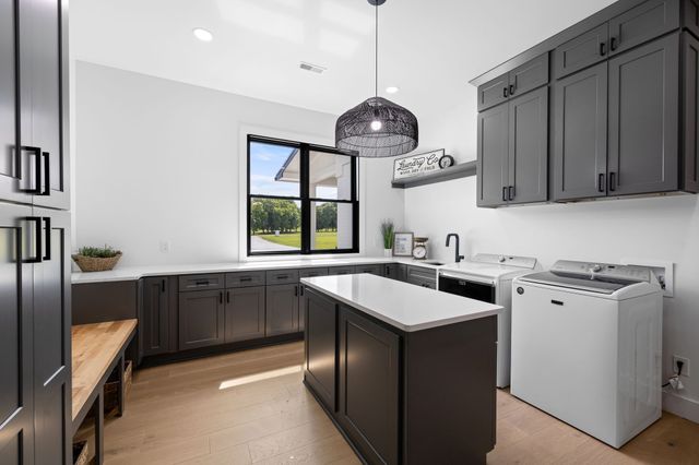 150 Scenic Cir, Pulaski, TN 38478