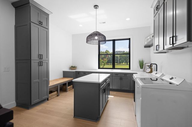 150 Scenic Cir, Pulaski, TN 38478