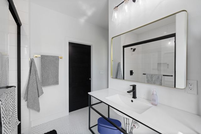 150 Scenic Cir, Pulaski, TN 38478