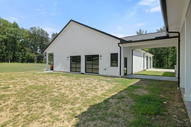 150 Scenic Cir, Pulaski, TN 38478