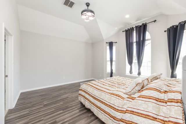 3002 Vincent Crossing Drive, Spring, TX 77386