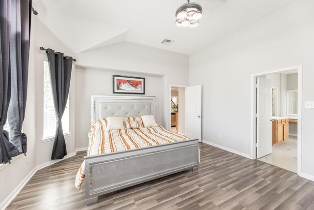 3002 Vincent Crossing Drive, Spring, TX 77386