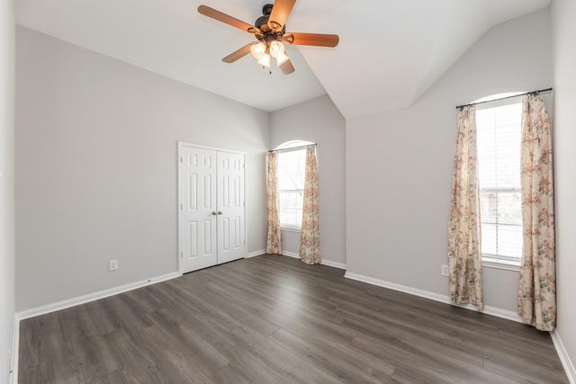 3002 Vincent Crossing Drive, Spring, TX 77386