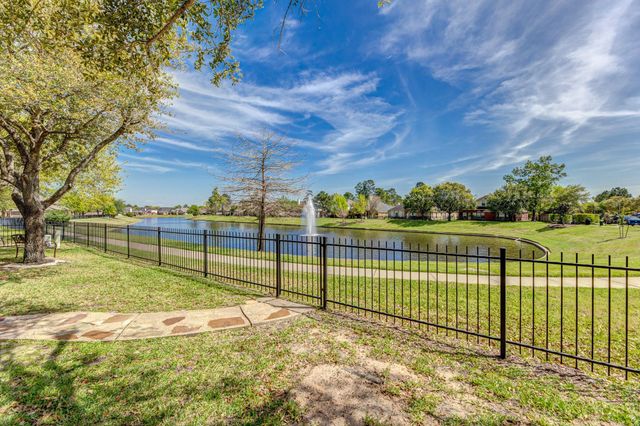 3002 Vincent Crossing Drive, Spring, TX 77386
