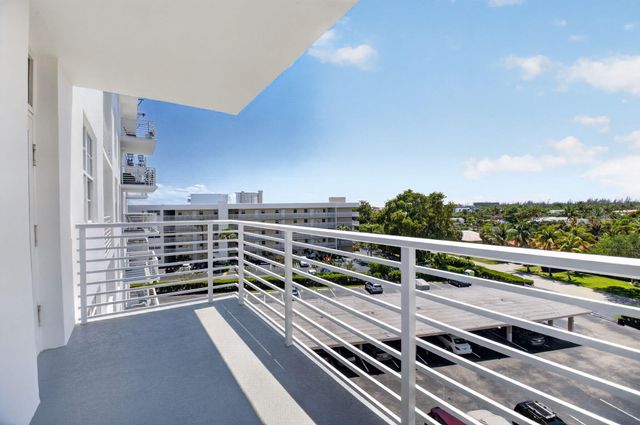 2851 S Ocean Boulevard 5m, Boca Raton, FL 33432