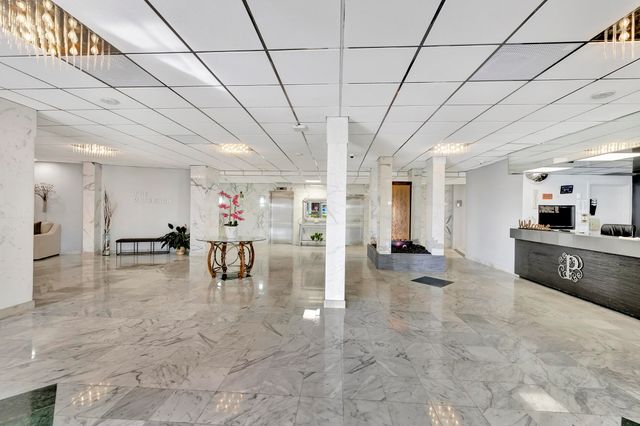 2851 S Ocean Boulevard 5m, Boca Raton, FL 33432