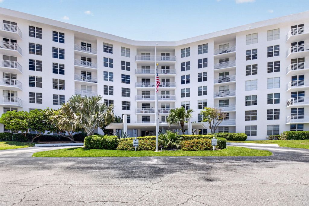2851 S Ocean Boulevard 5m, Boca Raton, FL 33432