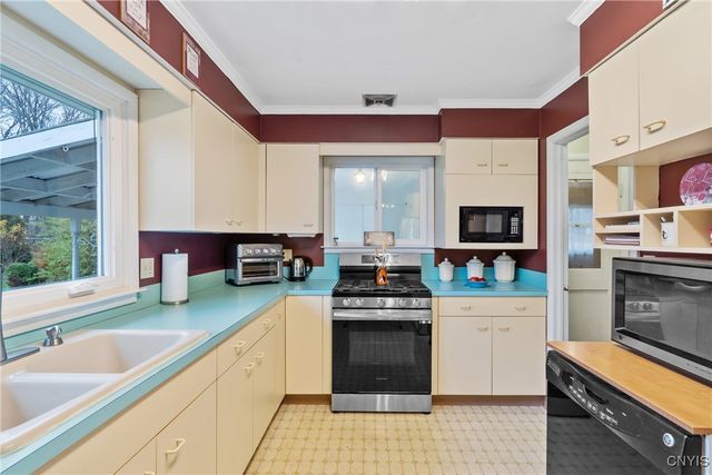 124 Ellen Street, Oswego, NY 13126