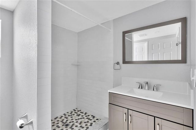 2223 GORDON STREET, Tampa, FL 33605
