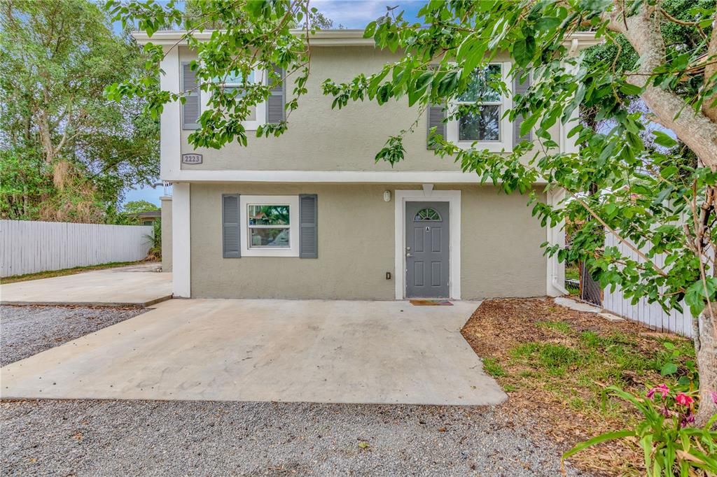 2223 GORDON STREET, Tampa, FL 33605