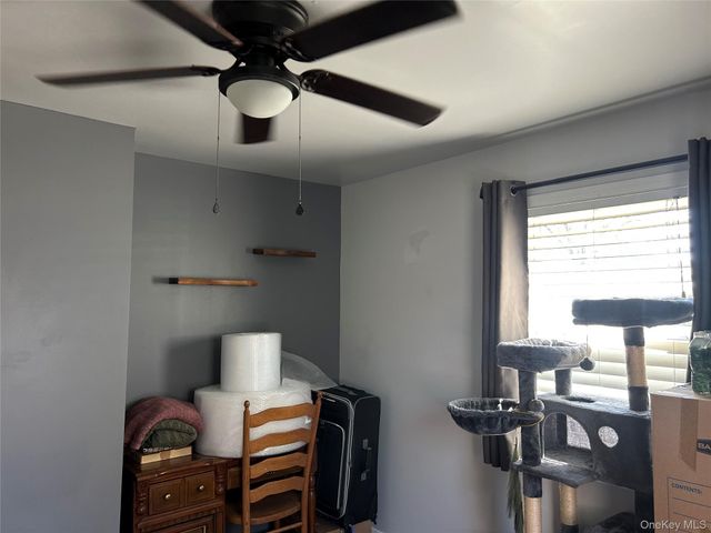 1258 Jackson Avenue, Lindenhurst, NY 11757