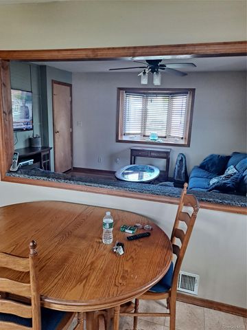 1258 Jackson Avenue, Lindenhurst, NY 11757