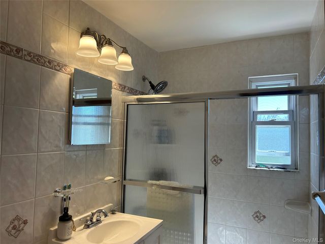 1258 Jackson Avenue, Lindenhurst, NY 11757