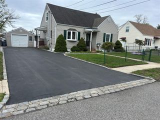 1258 Jackson Avenue, Lindenhurst, NY 11757