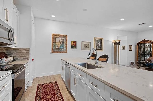 3199 Santa Catalina Place, Greenacres, FL 33467