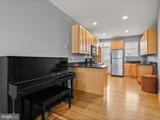 119 N LAKEWOOD AVENUE, Baltimore, MD 21224
