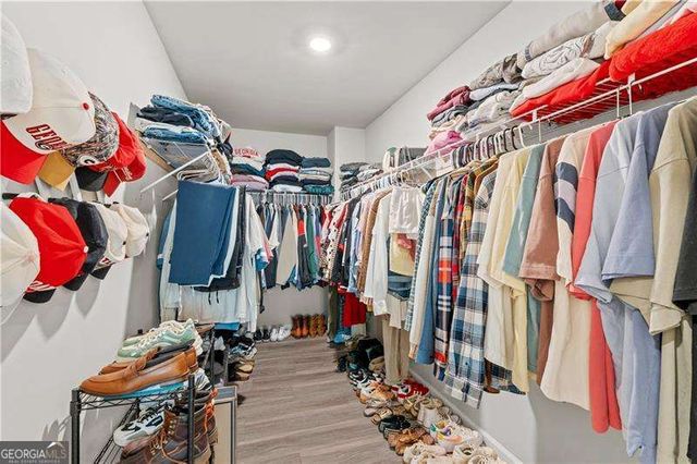 216 Ridge Valley Drive, Woodstock, GA 30189