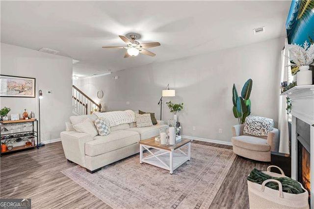 216 Ridge Valley Drive, Woodstock, GA 30189