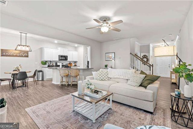 216 Ridge Valley Drive, Woodstock, GA 30189