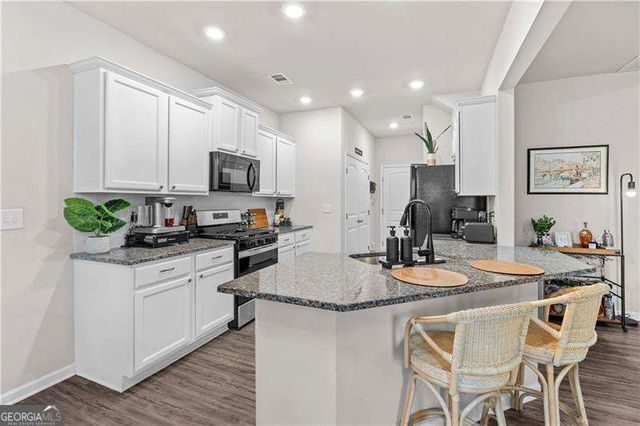 216 Ridge Valley Drive, Woodstock, GA 30189