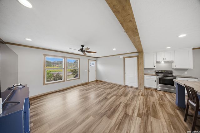 22718 GOLD GAP ST, Elmendorf, TX 78112