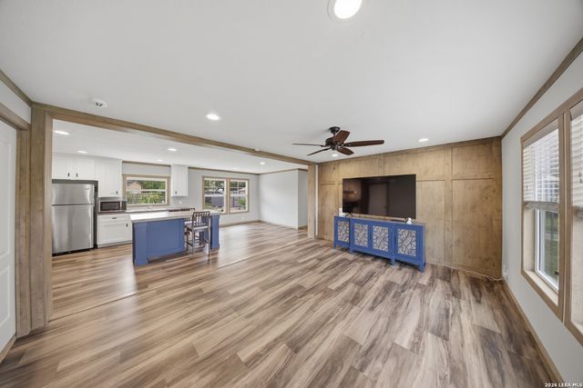 22718 GOLD GAP ST, Elmendorf, TX 78112