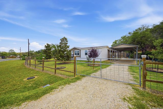 22718 GOLD GAP ST, Elmendorf, TX 78112