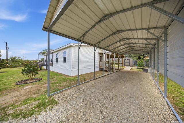 22718 GOLD GAP ST, Elmendorf, TX 78112