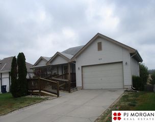 8015 S 66th Avenue, La Vista, NE 68128