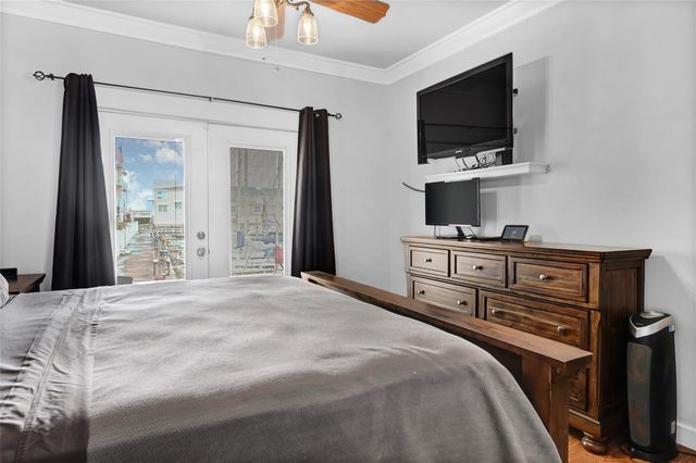 4747 E Nasa Parkway 102, Seabrook, TX 77586