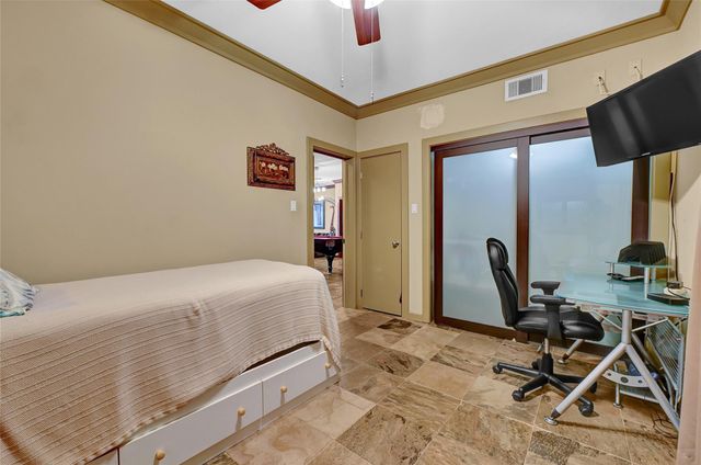 4747 E Nasa Parkway 102, Seabrook, TX 77586